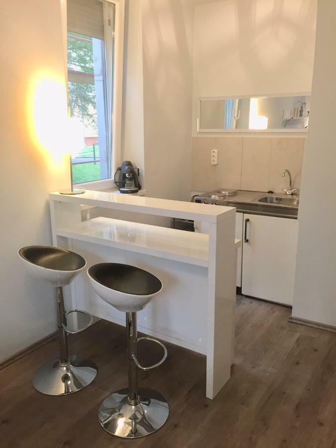 Miracle Apartman Sarvar Leilighet Eksteriør bilde